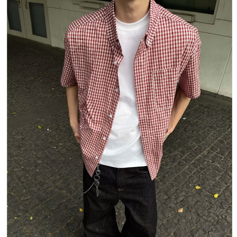 Férfiaknak készült amerikai retro piros kockás rövid ujjú ing, lazán szabott, casual, sokoldalú, prémium megjelenés
