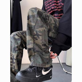 Tavaszi férfi kamuflázs mintás farmer, bootcut és egyenes szár, vibe dizájn, kiemelkedő minőség