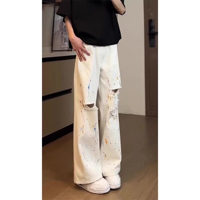 Férfi graffiti szakadt farmernadrág, nyár, amerikai stílus, prémium minőség, egyenes szabás, laza illeszkedés, enyhe bootcut.