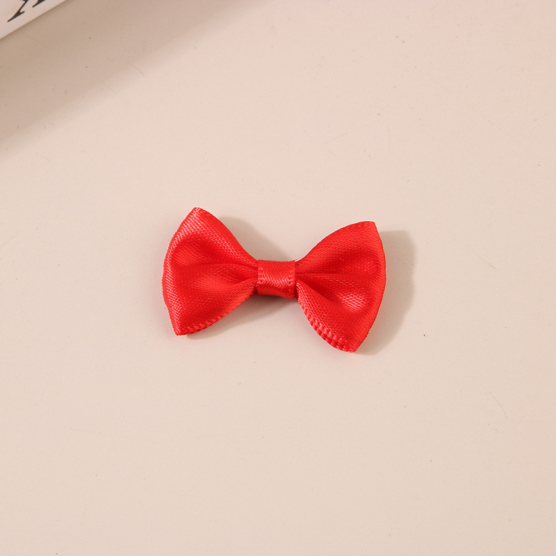 Kis szatén masni hajkiegészítő – DIY hajcsat