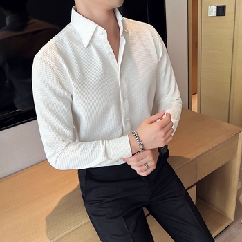 Warm Maple férfi waffle textúrájú gyűrődésmentes hosszú ujjú ing, slim fit, hétköznapi üzleti stílus, koreai ihletésű