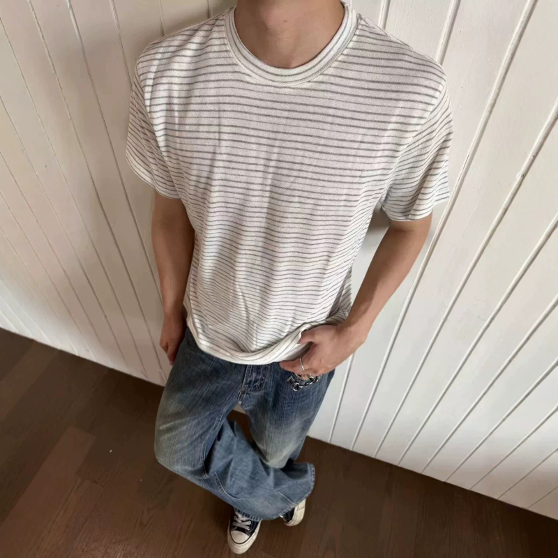 Férfi rövid ujjú nyári póló, koreai stílusú, laza szabás, hongkongi streetwear