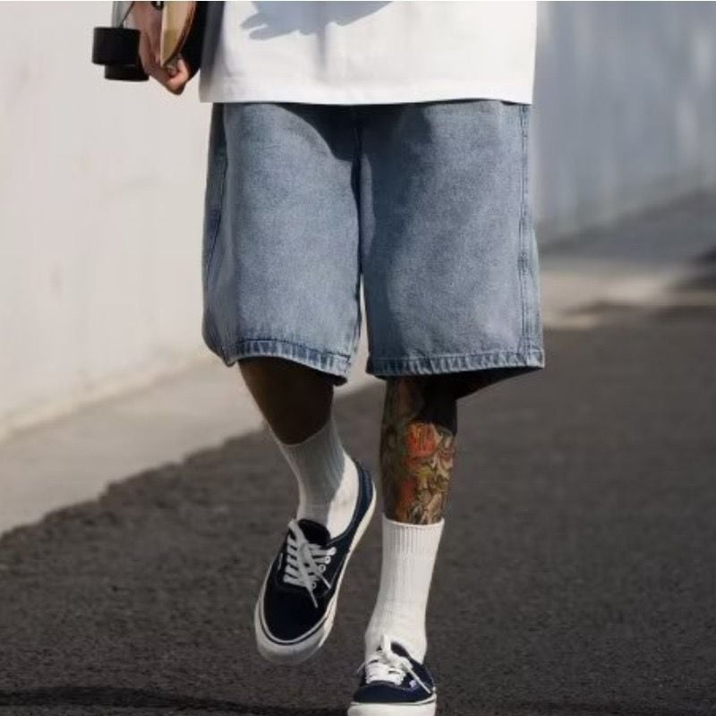 Șorturi denim pentru bărbați, vară, stil urban în tendințe, croială lejeră, lungime medie, cu buzunare.