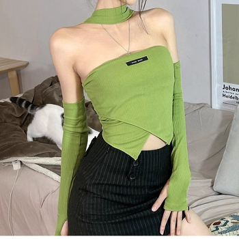 Tricou scurt slim fit pentru femei, halter și umeri la vedere, stil retro pur