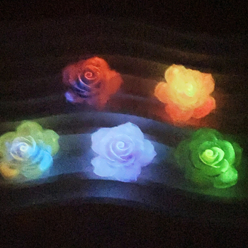 Fénylő két tónusú camellia finom glitterrel – DIY gyanta készlet krém ragasztóval telefontokhoz, hajcsat és tároló dobozhoz