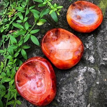 Természetes piros achát tál, kristály dekoráció otthonhoz