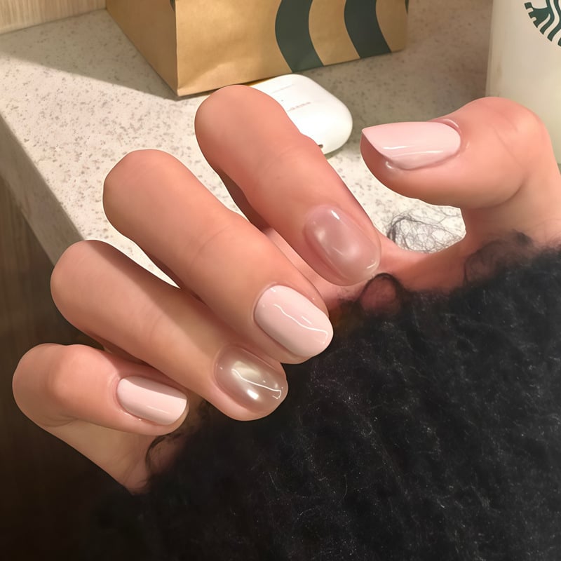 30 darabos gradient nude rózsaszín Cat-Eye körmök felhelyezésre, levehető körömcsíkok, kiváló minőségű viselhető körmök a bőrszín kiemeléséhez