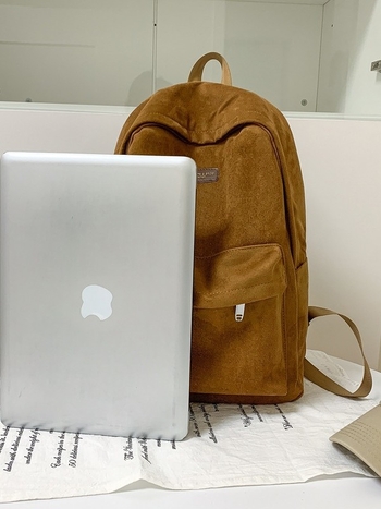 Könnyű, egyszínű hátizsák minimalist stílusban, iskolára és mindennapi használatra, 14 hüvelykes laptophoz