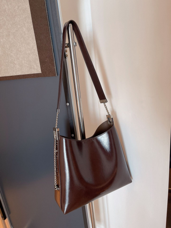 Geantă tote din piele tratată cu ulei- Ceară pentru femei, model 2026, versatilă, peste umăr sau crossbody