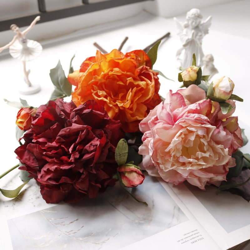Τεχνημένο peony με τέσσερα άνθη, γαλλικού στυλ καμένο άκρο σε ελαιογραφία, πολυτελής διακοσμητικός μπουκέτο για σαλόνι