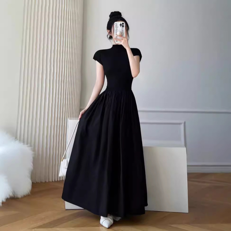 Elegáns fekete ruha nőknek, őszi-téli kollekció, Hepburn-stílus, derékban karcsúsító, hosszú ruha