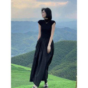 Női fekete ruha, niche design, luxus francia Hepburn-stílus, karcsúsító hosszú ruha nyárra