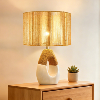 Závesná lampa s retro ratanovým tienidlom do obývačky, jedálne a pracovne s dizajnom inšpirovaným tatami