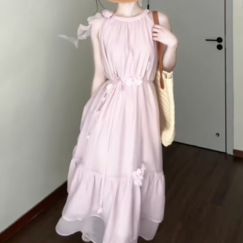 Rózsaszín nyakpántos ujjatlan ruha, hosszú, tengerparti nyaraláshoz, fényes és gyönyörű, elegáns megjelenés