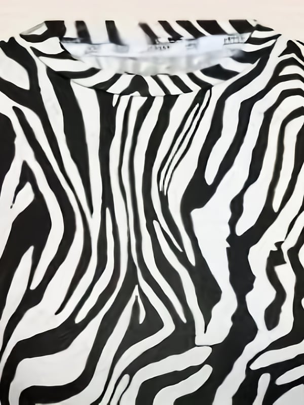 2025 Női zebra mintás hosszú ujjú póló, kerek nyakú, slim fit, hétköznapi, sokoldalú