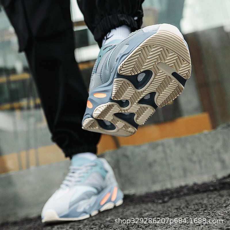 Uniszex bőr sneakers tehénbőrből, 3–5 cm-es emeléssel, légáteresztő hálós belsővel, mindennapi dad shoes stílusban, méretek 36–46