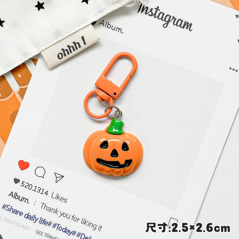 Kreativan Halloween privjesak za ključeve: crna mačka, tikva, duh i pauk – sladak dodatak za torbu, poklon najboljoj prijateljici