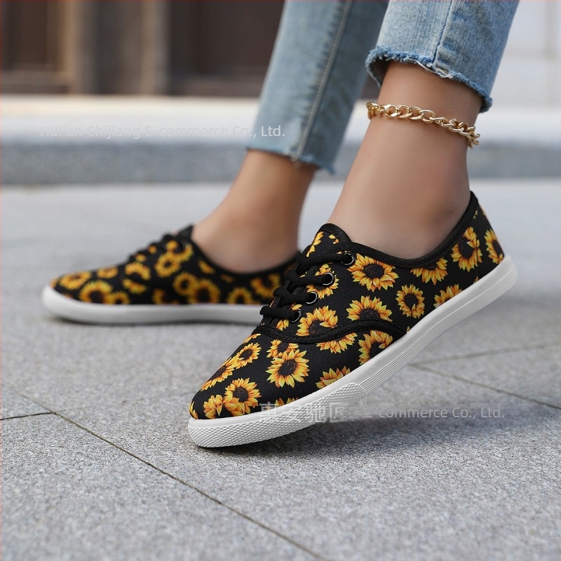 Европейски и американски трансгранични популярни платнени обувки с неправилен цвят за жени, пролетни и есенни обувки, корейски стил уличен стил ежедневни универсални маратонки на едро