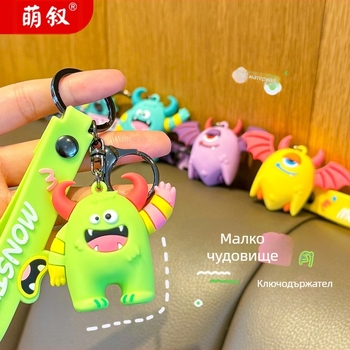 Креативен ключодържател с анимационен герой, сладък за жени с триизмерна кукла, модна училищна чанта, висящ ключ, малък медальон
