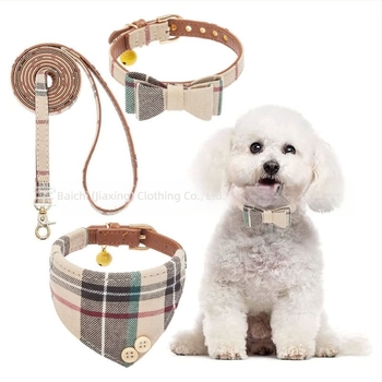 Комплект каишки за кучета с папионка и триъгълник Amazon Pet British Plaid