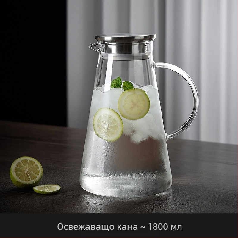 Фабрично снабдяване Високо боросиликатна триъгълна тенджера Прозрачна удебелена кана за хладна вода Прост домакински триъгълен съд за напитки с голям капацитет