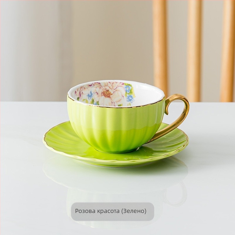 Европейски стил керамична чинийка за кафе за следобеден чай чаша за кафе с висока цветна стойност чаша ароматизиран комплект чаши за чай на едро