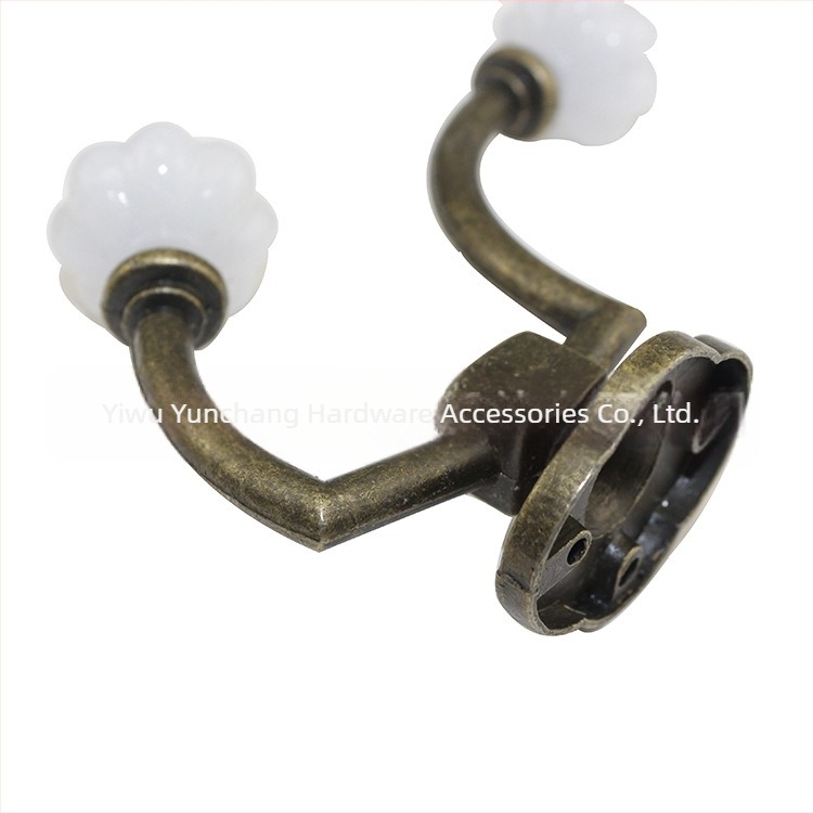 Стенна бронзова закачка за дрехи Закачалка за палта Стенна кука Европейска сплавна закачка за палта от стомана