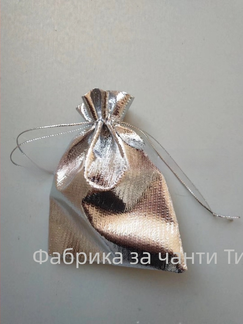 Трансгранична доставка на златни и сребърни платнени чанти с връзки, сребърни платнени чанти, златни чанти, сребърни чанти, златни и сребърни чанти за бижута