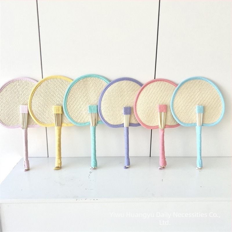 Допаминов фен стил момичешко сърце малка червена книжка същия стил летен сламен вентилатор от пшенично стъбло преносим ръчен вентилатор сладък