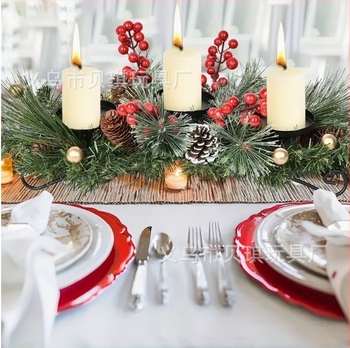 Коледни трансгранични коледни украси орнаменти настолен свещник с червени шишарки шишарка маса за хранене парти