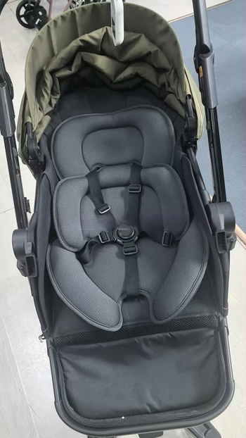 Възглавница за новородена количка на Amazon, дишаща мрежеста възглавница за седалка, възглавница за безопасност на бебешката седалка