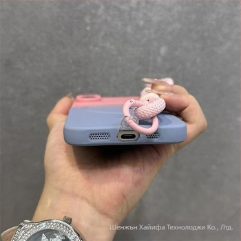 Подходящ за Apple 17 Promax Gradient Magnetic Case за iPhone 16, силиконов матиран калъф за обектив с пълно покритие и меко покритие.