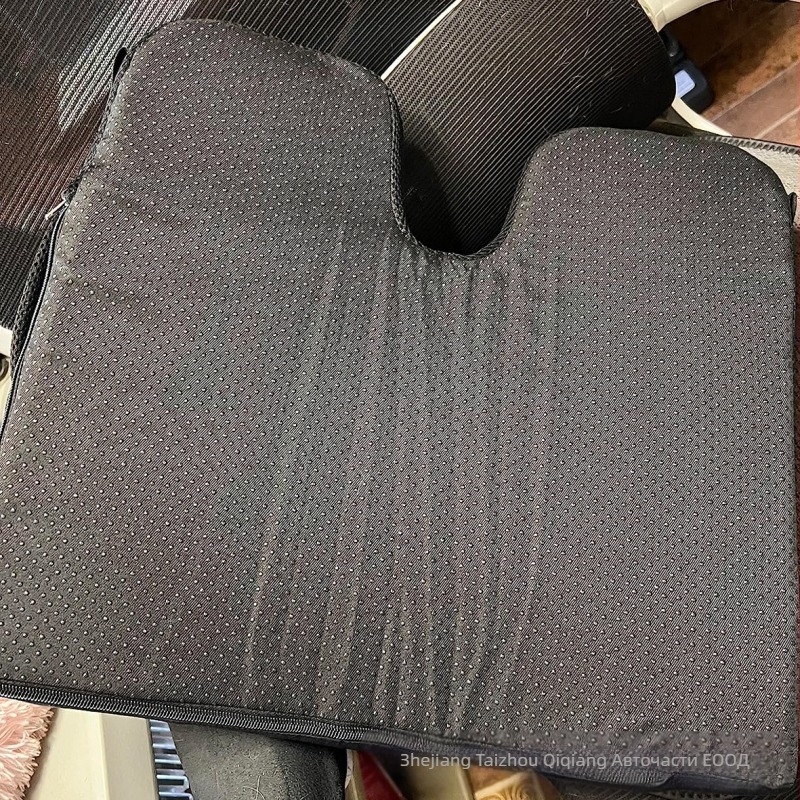 Офис ергономична седалкова подложка, мемори пяна, плюшен плат, ергономичен дизайн, модерен минималистичен стил (материал: плюш, пълнител: мемори пяна, стил: модерен минималистичен)