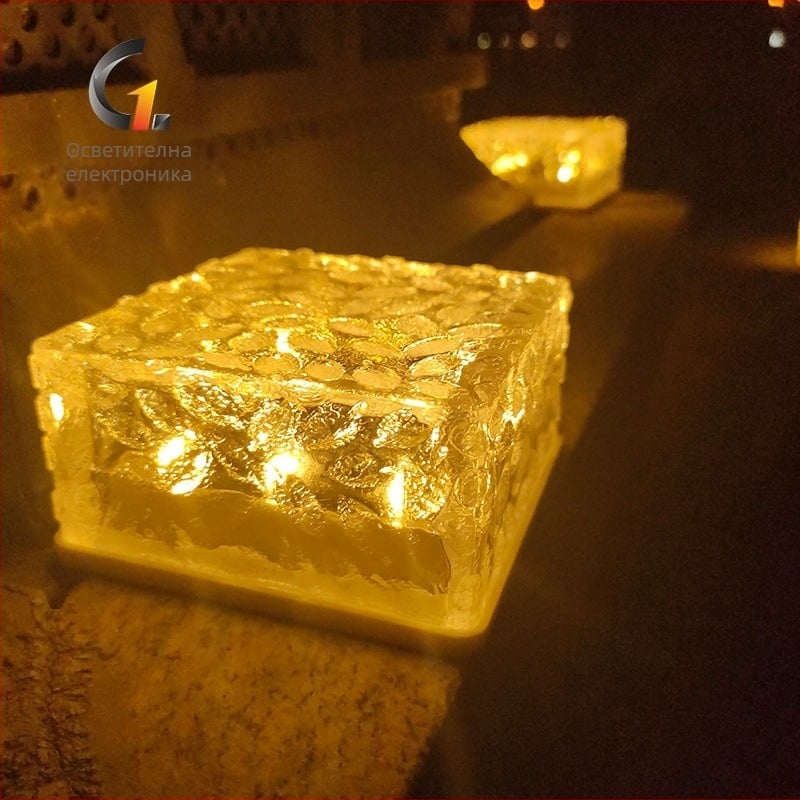 Соларна външна градинска лампа, 6 LED, 3000K, 50 lm, IP65, 6-12 ч работа, модел TOMYIA-025