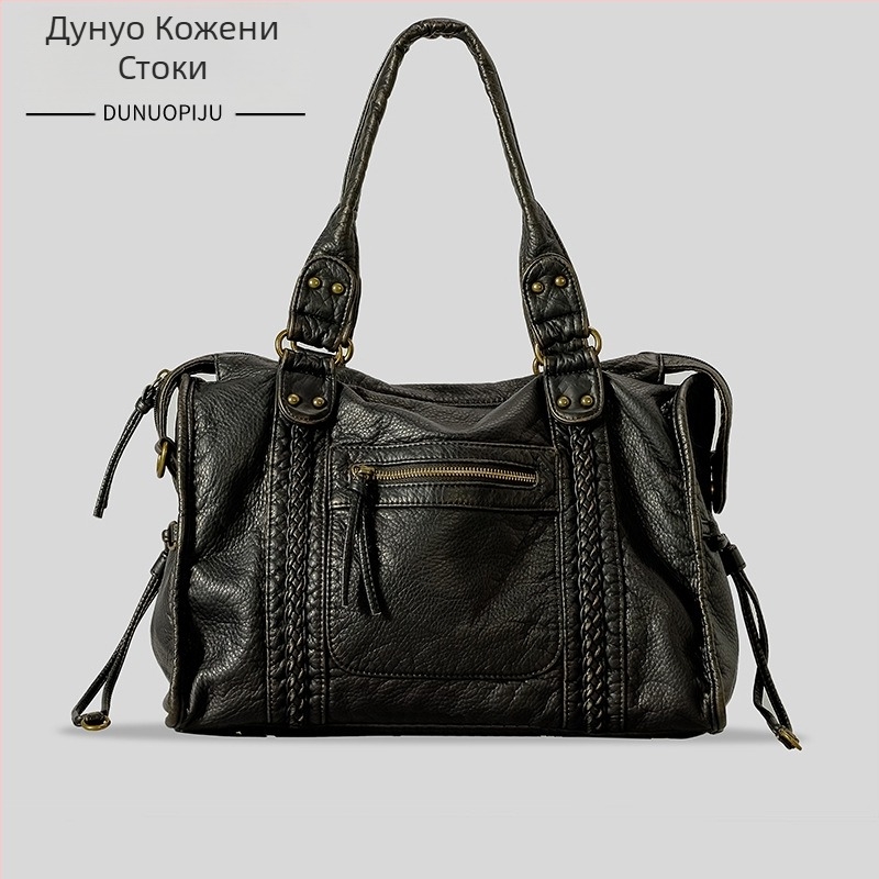 PU Tote торба, хоризонтална квадратна форма, цип за отваряне, вътрешен джоб с цип, три презрамки