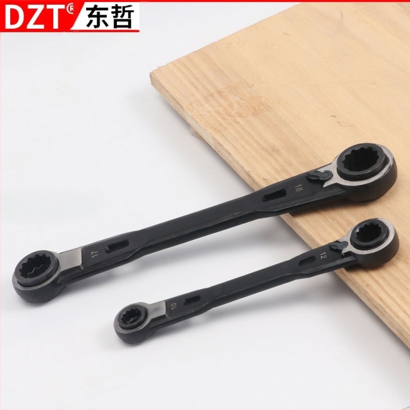 Двукомпонентен комплект инструменти с ratchet wrench, двустранен гаечен ключ и Torx wrench за ремонт на машини – многофункционален