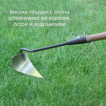 Триъгълна лопатка от удебелена манганова стомана за разрохкване на почвата и копаене на канави, с остра глава.