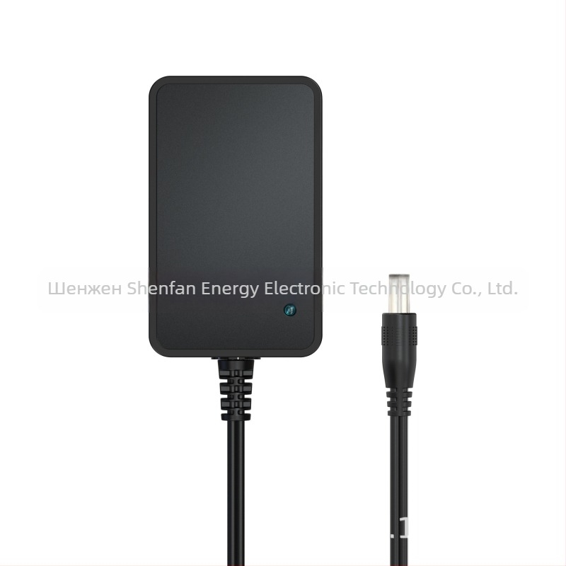 SFN024-CH Зарядно за батерия на детска количка, вход AC100-240V, изход DC12V, CE сертифициран