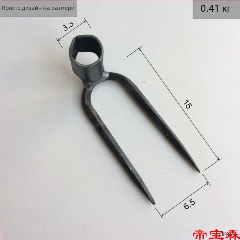 Ръчно ковано четиризъбно гребло, железно за кал, за градина и стопанство