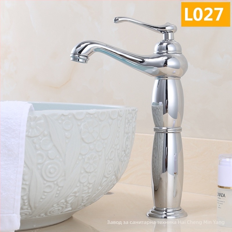 Европейски стил кран за мивка, меден корпус, керамичен клапан, 8 мм вход/изход, повдигащ механизъм