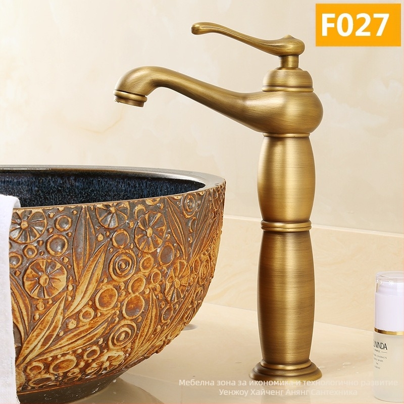 Европейски стил кран за мивка, меден корпус, керамичен клапан, 8 мм вход/изход, повдигащ механизъм