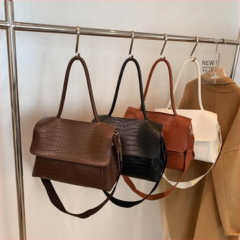 Чанта тип Tote от PHJANE, PU материал със синтетичен кожен хастар, хоризонтална квадратна форма, магнитно закопчаване