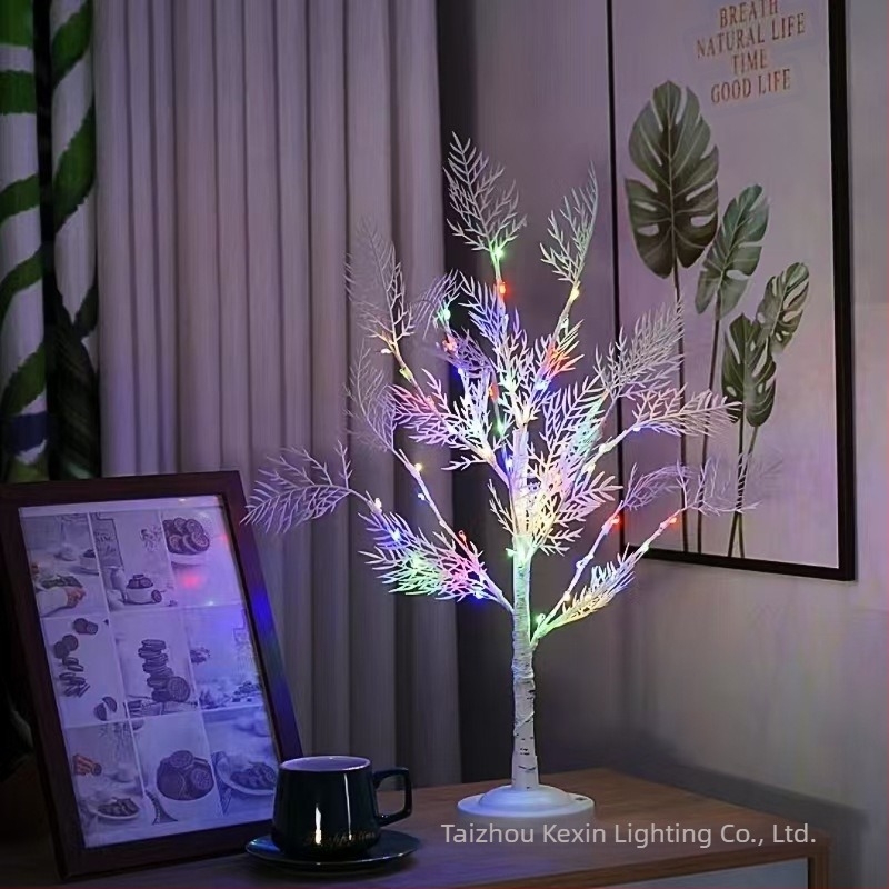 LED коледно дърво - декоративна светлина с цветни LED, амбиентна нощна лампа, захранване батерия + USB, дължина 60 см