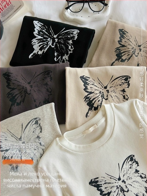 Дамска тениска с дълъг ръкав — памук 90–95%, кръгла яка, тясна кройка, стил: японски/корейски лайфстайл