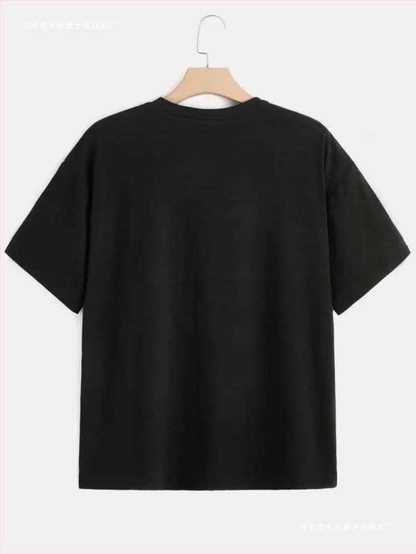 Тениска с принт, кръгло деколте, къс ръкав, свободна кройка (Полиестерова материя; печат; къси ръкави; кръгло деколте; свободна кройка)