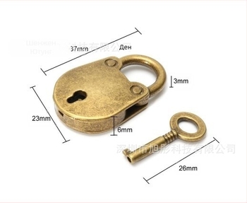 Bear Bag Padlock – Желязо, античен стил, декоративен аксесоар