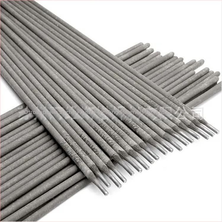 Електрод за заваряване на неръждаема стомана E904L, Avista E385-16; сплавна основа, алкална електрод; заваръчен ток 280 A