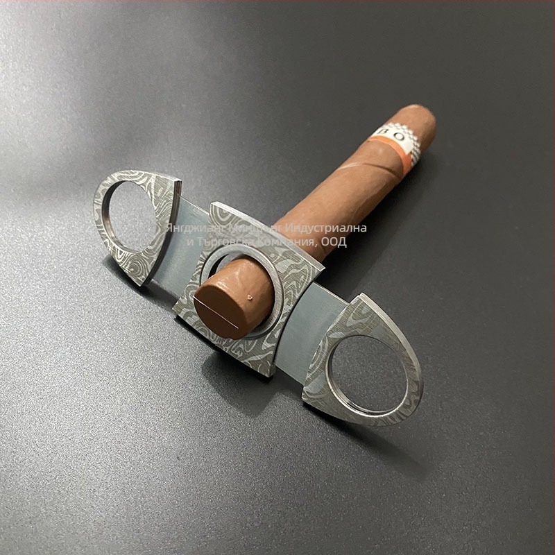 Резачка за пури от неръждаема стомана, релефна повърхност, двойно острие, преносима (неръждаема стомана; релефна повърхност; двойно острие)