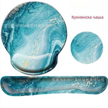 Голям комплект за китката: подложка за мишка с паметна пяна и гумена подложка за клавиатура; повърхност от млечна коприна, неплъзгаща основа, едностранен, пластмасово оформена