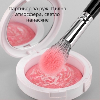 Четка за грим за руж и коректор, наклонена глава, естествена животинска коса, дървена дръжка, 1 бр